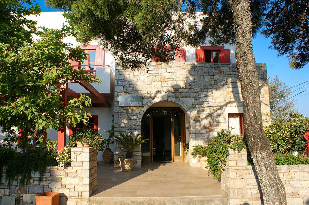 Aposperides Hotel Livadi  ภายนอก รูปภาพ